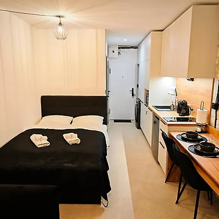 Апартаменты Axiom - Zenith Xv - Netflix, Hbo, Champagne Кошице