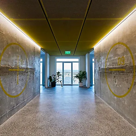 Axiom - Zenith Xv - Netflix, Hbo, Champagne דירה *